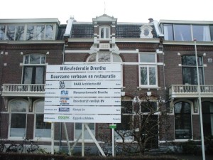 d1000037